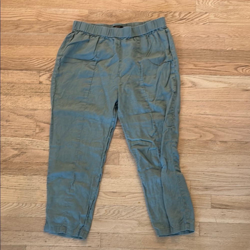 Quince tapered linen trousers
